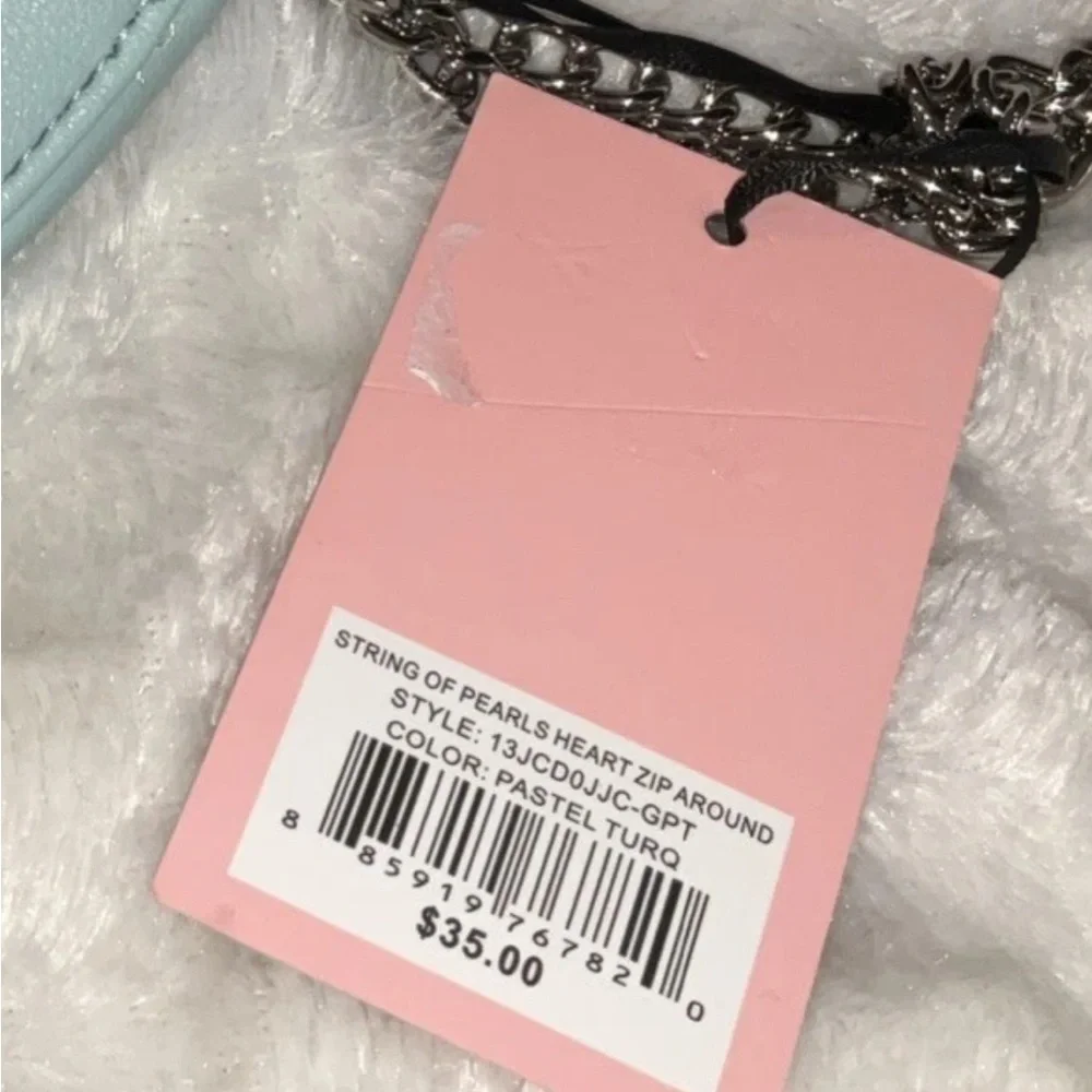Juicy Couture Pastel‎ Turquoise String Of Pearls Heart ZA Wristlet NWT - Picture 3 of 9